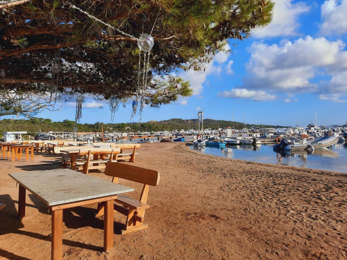 Baia Di Ulisse Apartment Porto Pozzo Ngoại thất bức ảnh